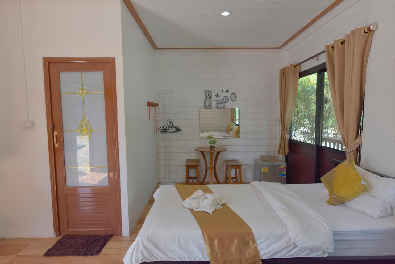 Chomduen Phu Kao Resort Non Sang Exterior photo