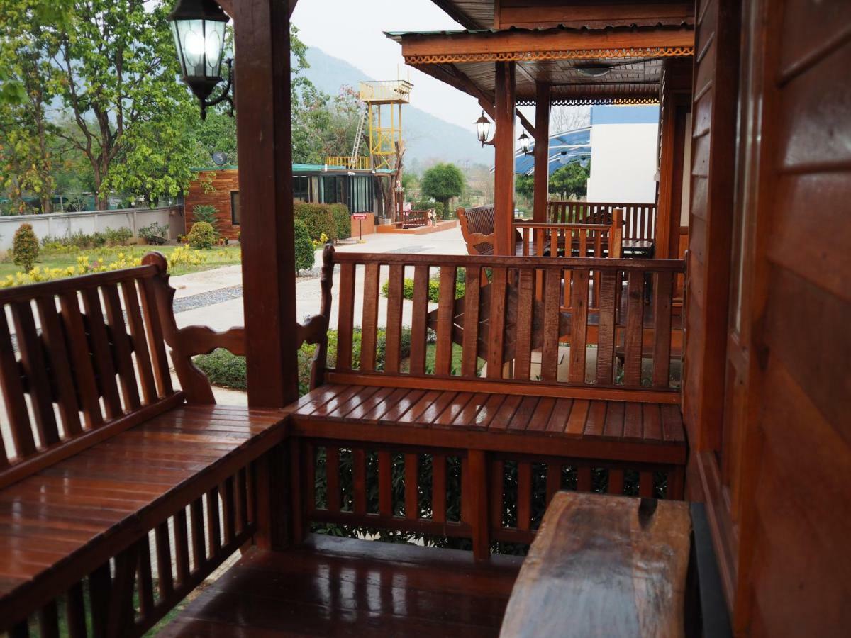 Chomduen Phu Kao Resort Non Sang Exterior photo